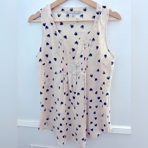 Daniel Rainn Cream with Black Hearts Blouse . Sleeveless. Button details. Size S